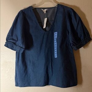 Draper James Dark Navy Jean look cotton V-Neck Puff Sleeve Top